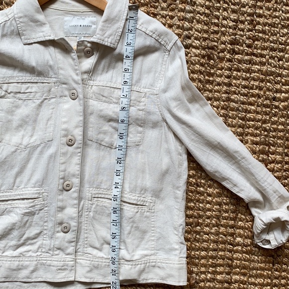 Cream coloured ‘shaket’ - Picture 4 of 6